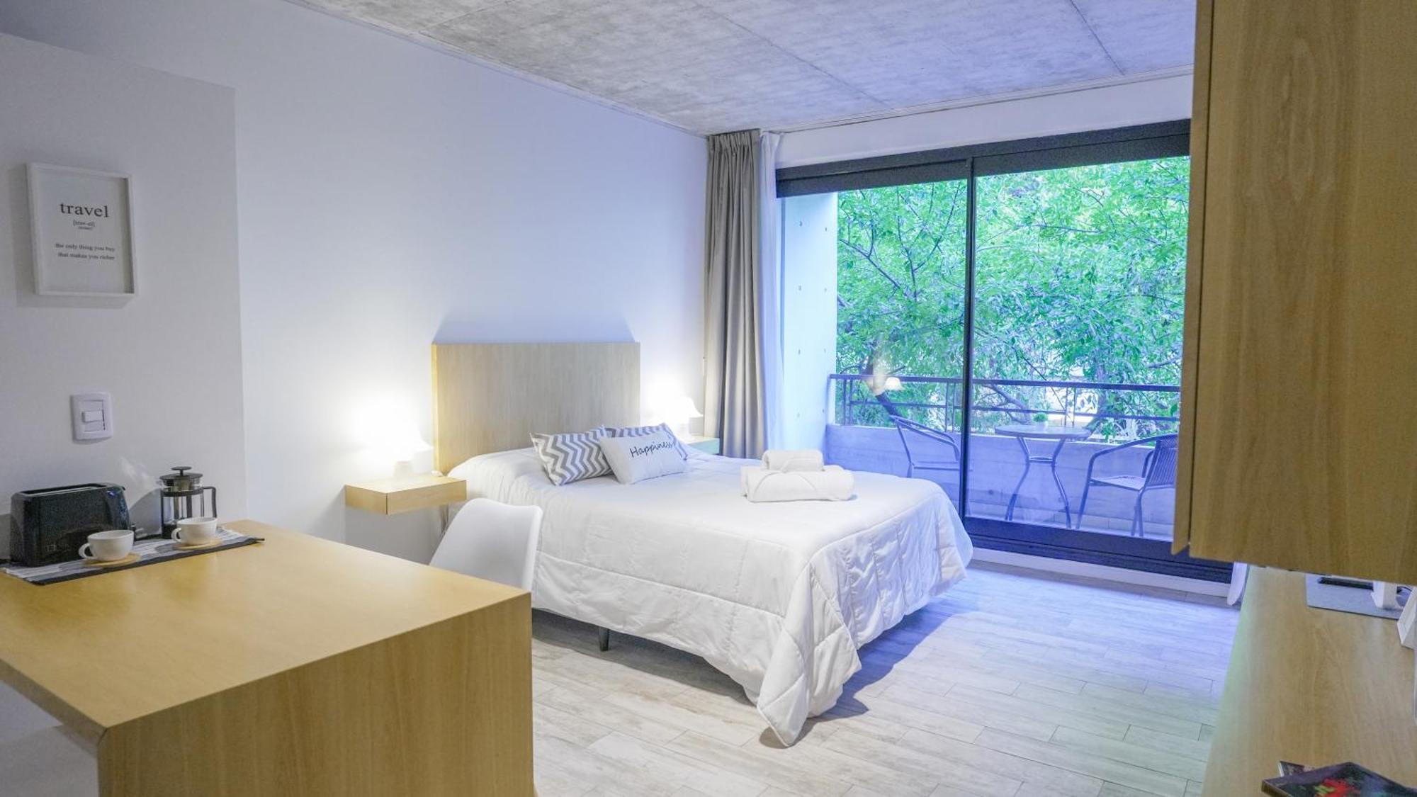 Amplio Monoambiente En Palermo Hollywood Con Piscina *